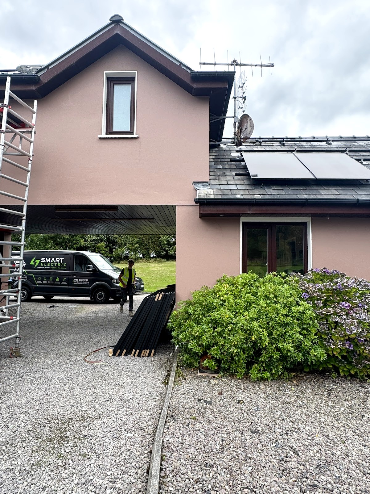 Smart Electric solar installation in progress